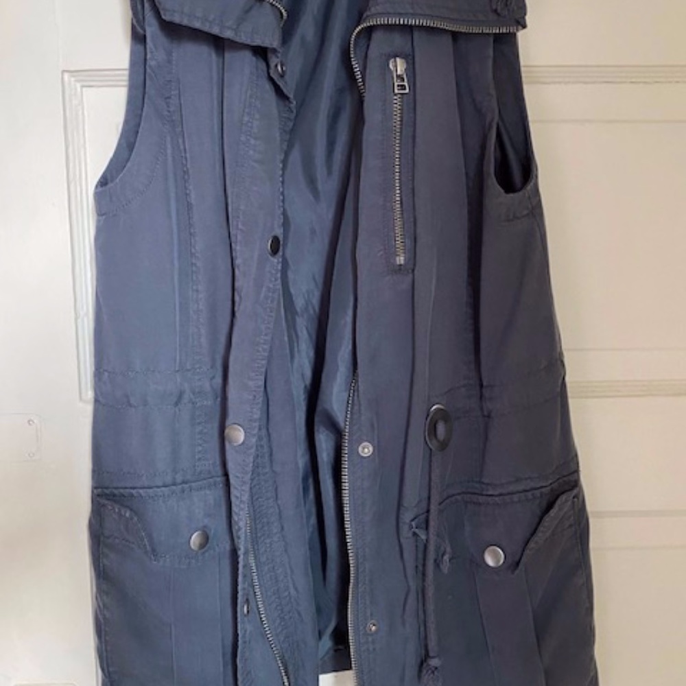 Grey/Blue Jean zip-up vest